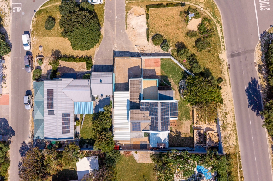 4 Bedroom Property for Sale in Northshore Western Cape